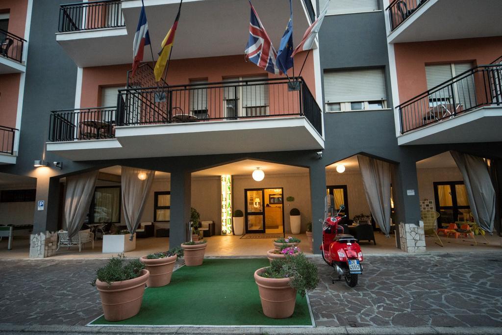 Hotel Antagos Montesilvano Marina Eksteriør bilde